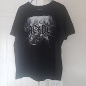 AC/DC Black shirt size XL